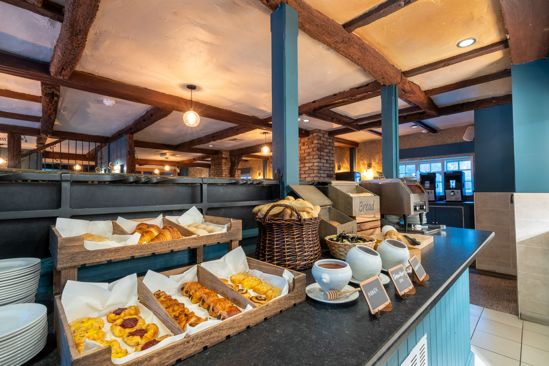 GB228BREAKFAST-5.jpg