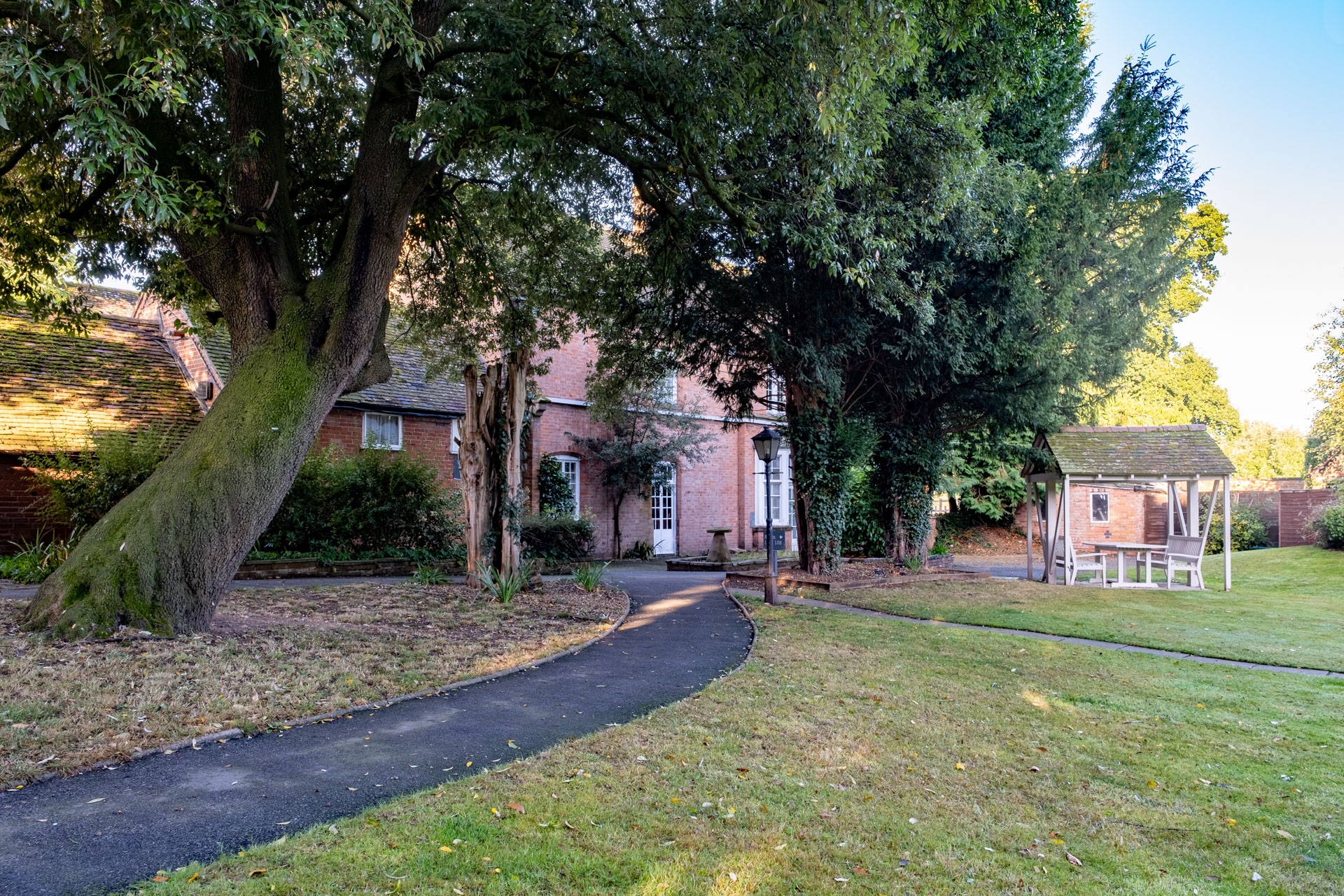 GB228EXTERIOR-19.jpg